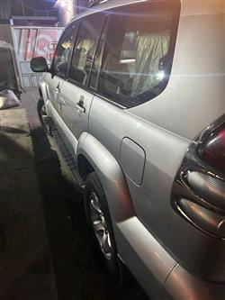 تويوتا لاندكروزر برادو